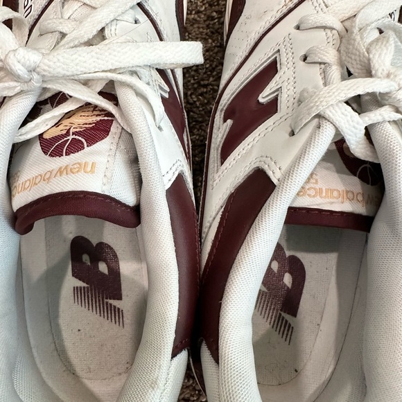 New Balance 550 White Burgundy Sneakers Men\'s Size 10.5 main image 6